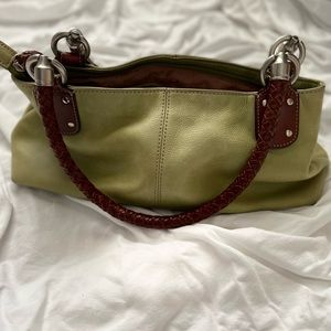 Gorgeous leather handbag Avocado green